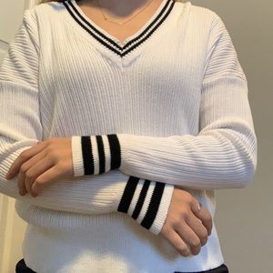 Brandy Melville Black & White Sweater